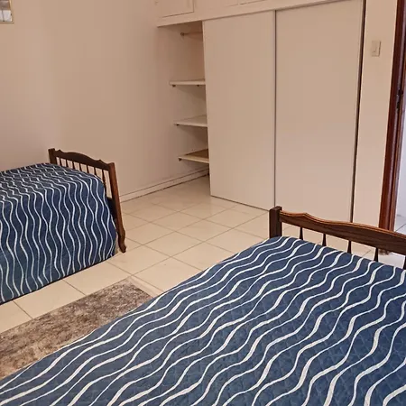 Hébergement de vacances Maison Individuelle *