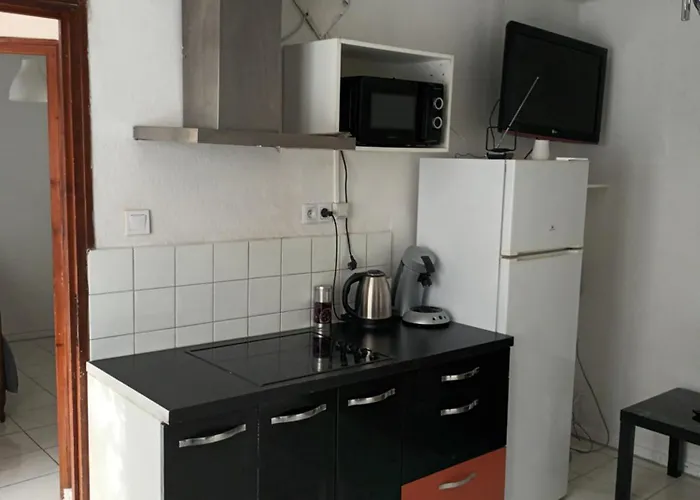 Hébergement de vacances Maison Individuelle *