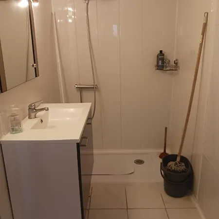 Maison Individuelle 別荘 *